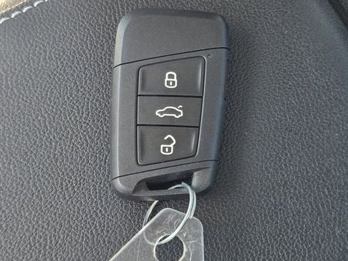 New 2026 Volkswagen Taos S FWD image 22
