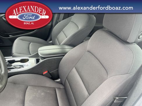 Used 2023 Chevrolet Malibu LT image 10