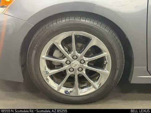 Used 2013 Lexus CT 200h 200h w/ Premium Pkg w/Navigation image 10