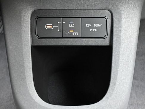 New 2025 Hyundai Ioniq 5 SEL image 33