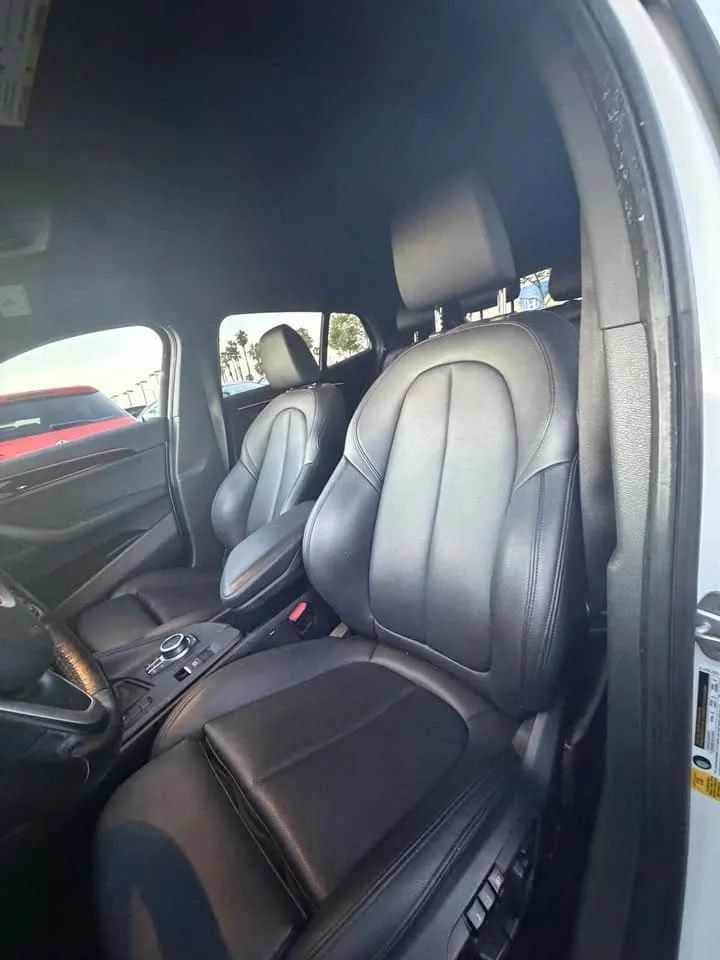 Used 2022 BMW X2 sDrive28i w/ Convenience Package FWD image 7