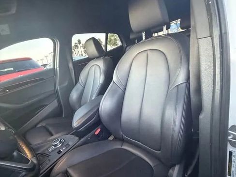Used 2022 BMW X2 sDrive28i w/ Convenience Package FWD image 7