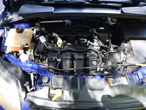 Used 2014 Ford Focus Titanium FWD image 37