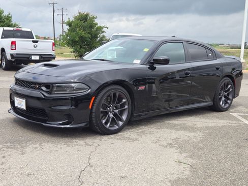 Used 2023 Dodge Charger Scat Pack w/ Plus Group RWD image 7