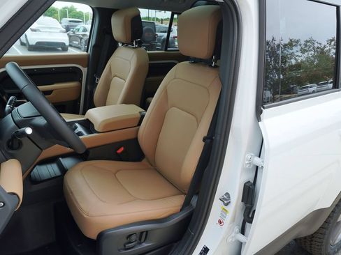Used 2026 Land Rover Defender 110 S AWD/4WD image 13
