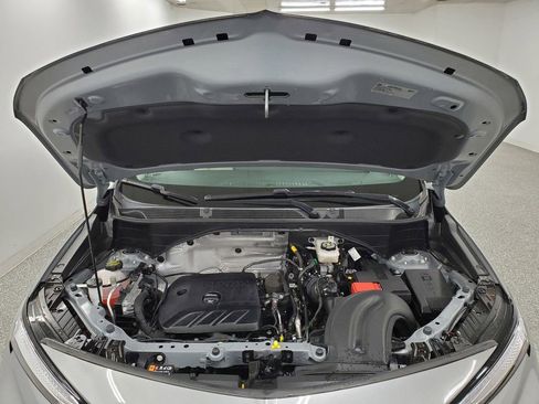 Used 2024 Buick Encore GX Avenir w/ Avenir Convenience Package image 9