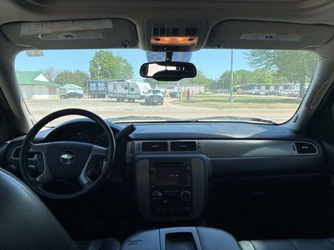 Used 2009 Chevrolet Tahoe LT AWD/4WD image 31