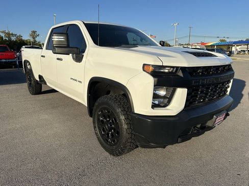 Used 2022 Chevrolet Silverado 2500 W/T w/ WT Convenience Package image 6