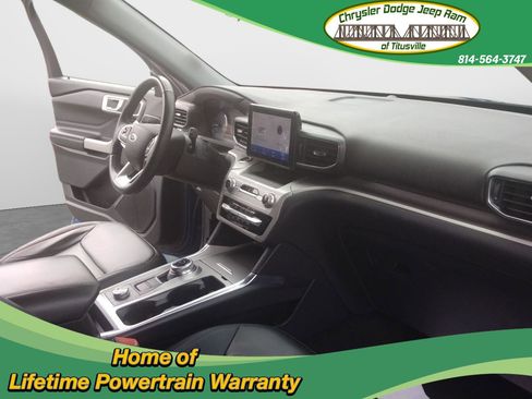 Used 2022 Ford Explorer XLT w/ Equipment Group 202A image 25