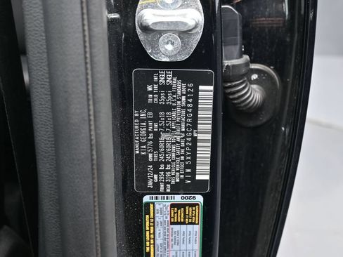 Used 2024 Kia Telluride LX FWD image 23