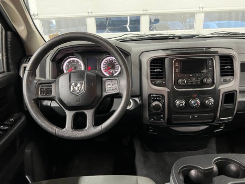 Used 2014 RAM 1500 Express AWD/4WD image 8