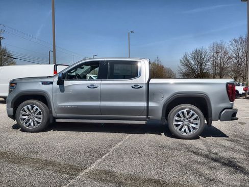 Used 2026 GMC Sierra 1500 Denali AWD/4WD image 5