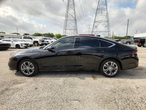 Used 2025 Honda Accord EX-L image 4