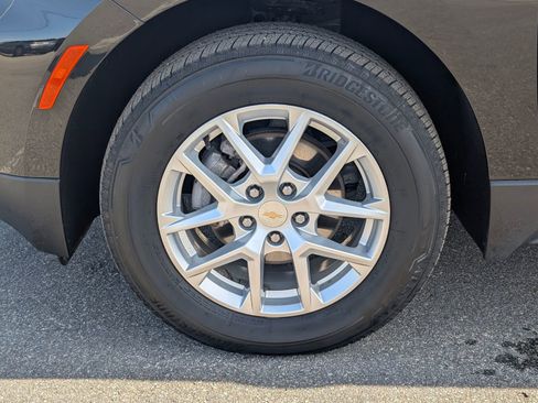 Used 2024 Chevrolet Equinox LT image 37