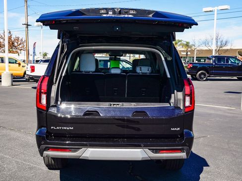 Used 2025 Ford Expedition Max Platinum image 26