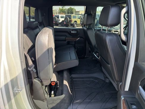 Used 2023 Chevrolet Silverado 3500 High Country AWD/4WD image 22