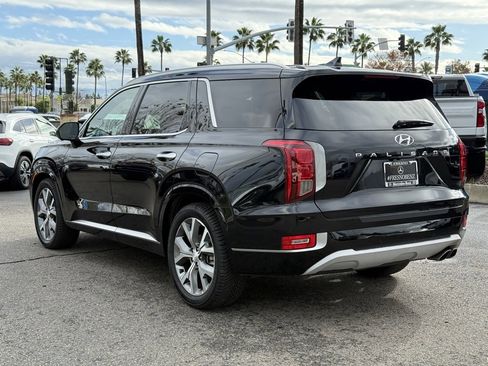 Used 2021 Hyundai Palisade Limited w/ Cargo Package image 8