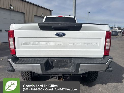 Used 2022 Ford F350 XLT w/ FX4 Off-Road Package image 12