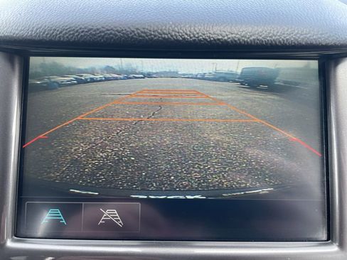 Used 2017 Chevrolet Cruze LT w/ RS Package FWD image 18