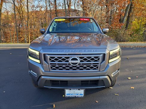 Certified 2024 Nissan Frontier SL w/ Technology Package image 8