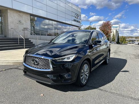 Certified 2023 INFINITI QX50 Luxe image 4