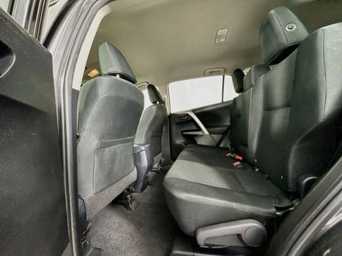Certified 2017 Toyota RAV4 LE w/ Carpet Mat Package AWD/4WD image 22