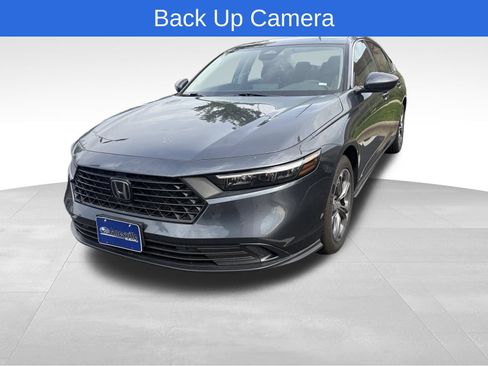Used 2023 Honda Accord EX image 2