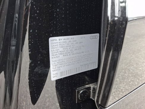 New 2026 Audi SQ5 Premium Plus image 18