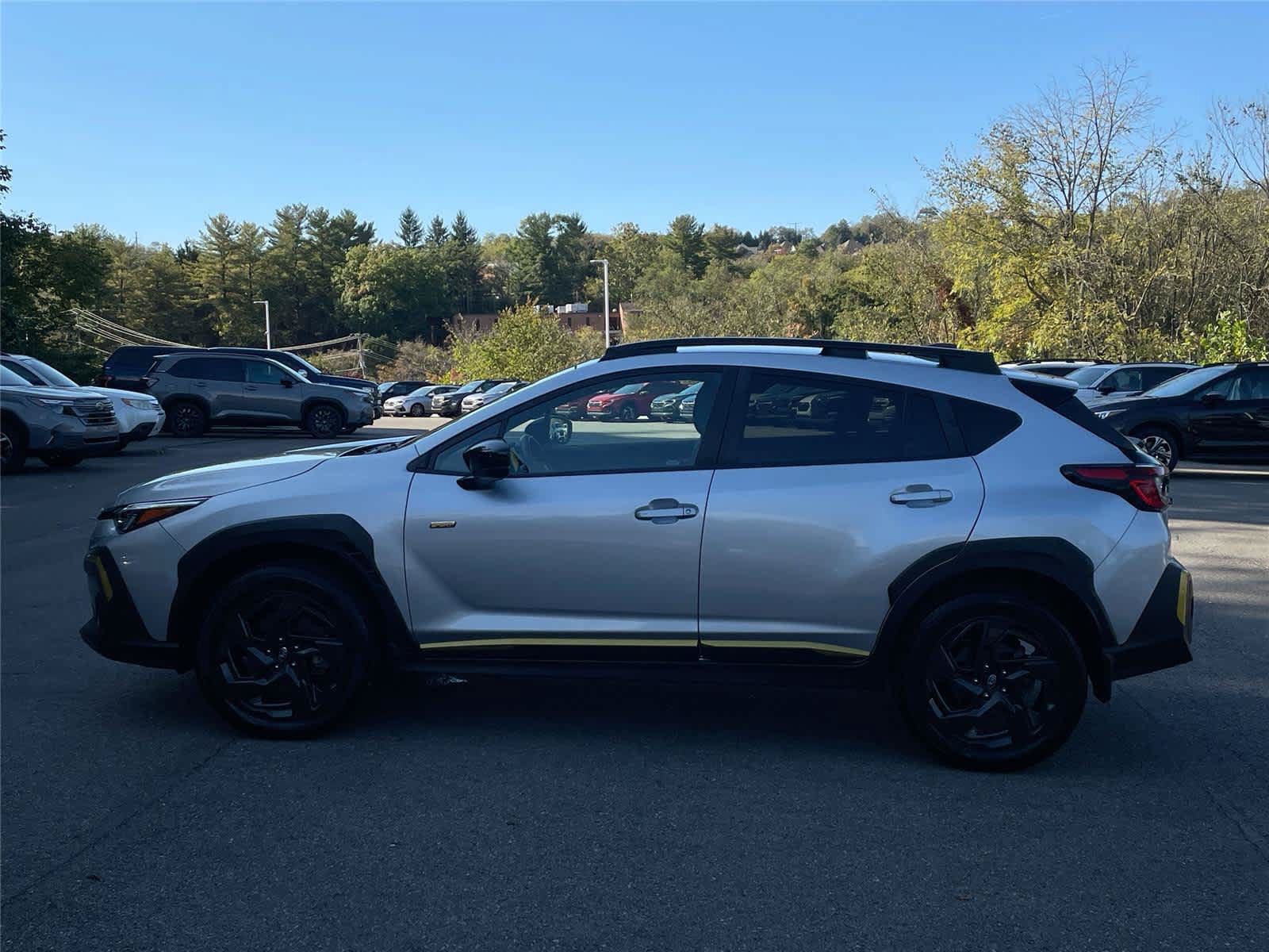 Used 2024 Subaru Crosstrek 2.5i Sport w/ Crosstrek Mirror Package AWD/4WD image 2
