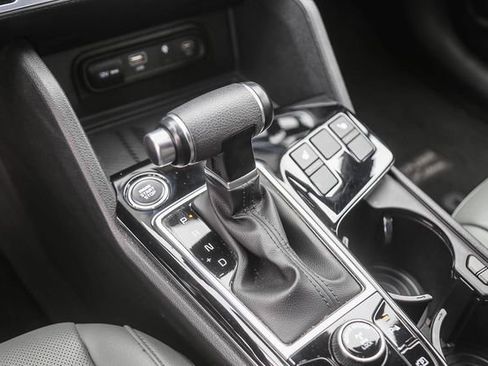 Certified 2023 Kia Sportage X-Line w/ X-Line Premium Package image 18