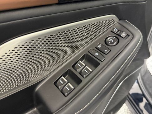 Used 2022 Acura MDX SH-AWD w/ Technology Package image 22
