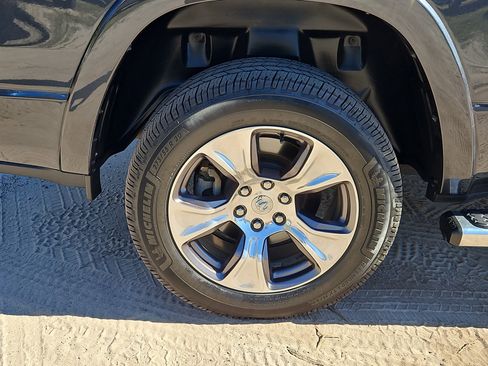 Used 2021 RAM 1500 Laramie image 5
