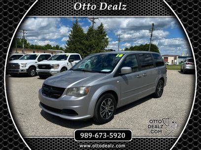 Used 2014 Dodge Grand Caravan SE
