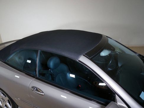 Used 2005 Mercedes-Benz CLK 500 Cabriolet image 31