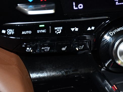Used 2025 Acura MDX w/ Advance Package AWD/4WD image 29