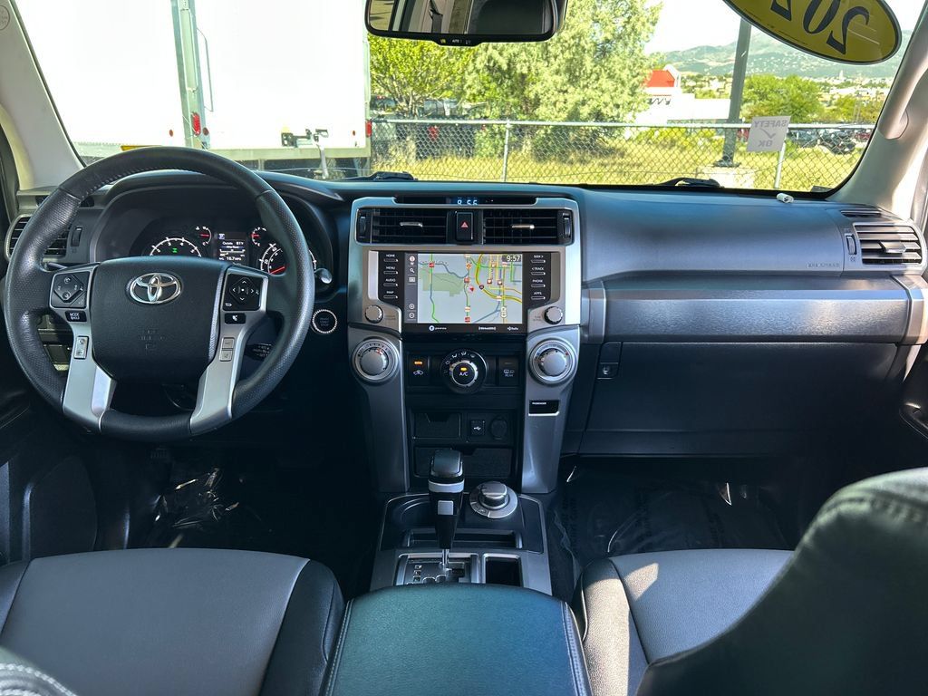Used 2020 Toyota 4Runner SR5 Premium AWD/4WD image 6