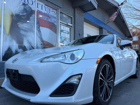 Used 2013 Scion FR-S image 7