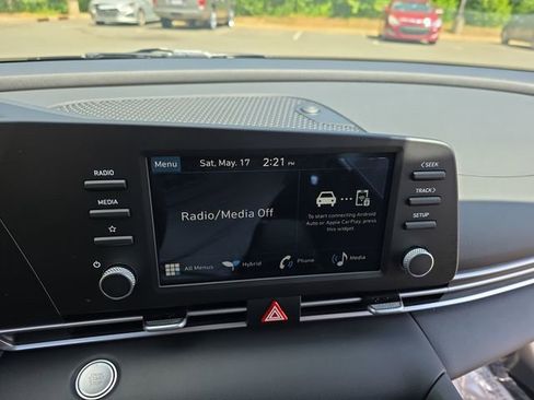 New 2025 Hyundai Elantra Blue image 21