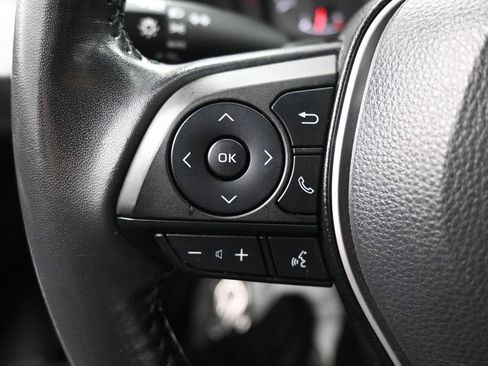 Used 2022 Toyota Corolla SE w/ SE Premium Package FWD image 19