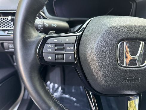 Used 2025 Honda Civic Sport image 17