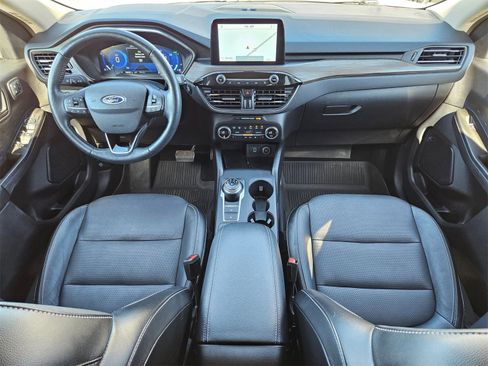 Certified 2020 Ford Escape Titanium image 27