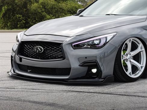 Used 2016 INFINITI Q50 3.0t Premium w/ Driver Assistance Package image 2