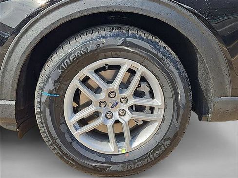 New 2026 Ford Explorer Active image 10