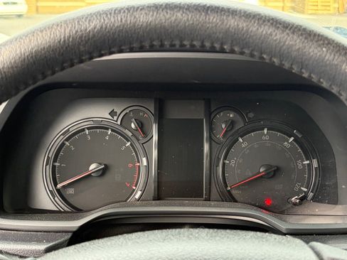 Used 2022 Toyota 4Runner SR5 RWD image 10