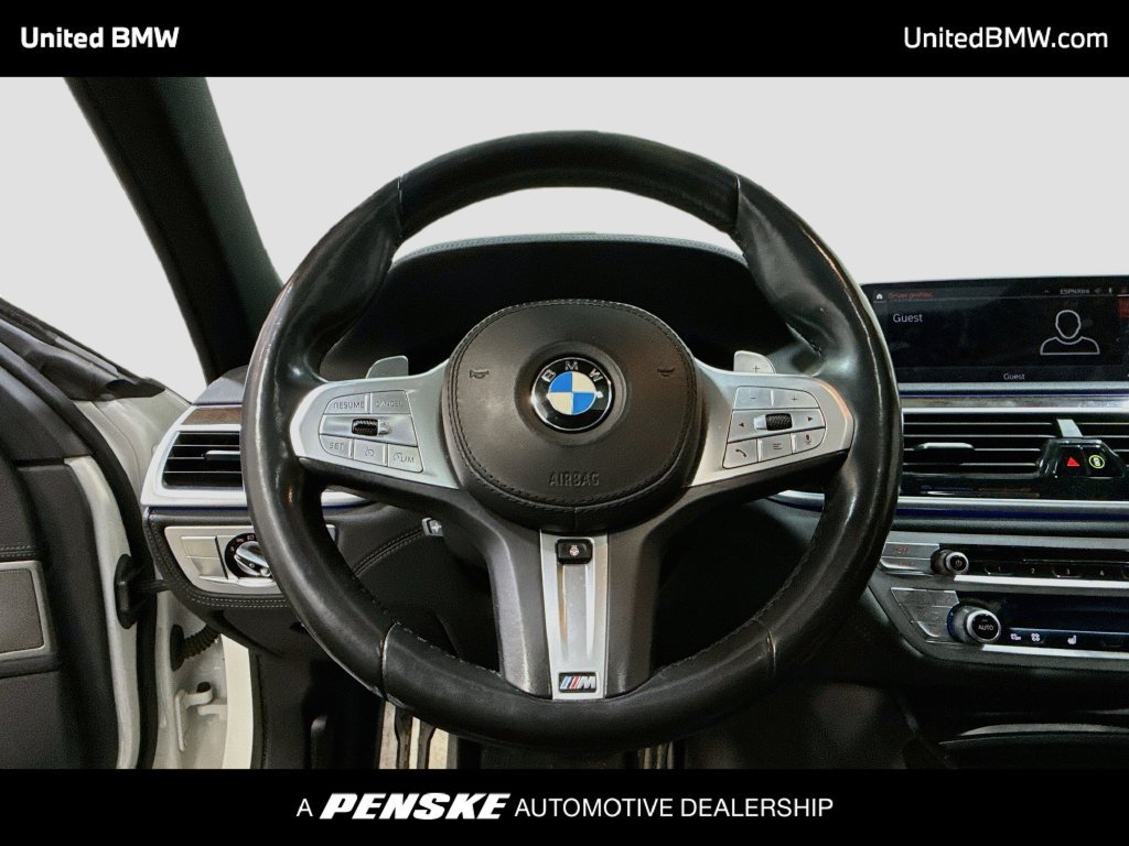 Used 2020 BMW 740i w/ M Sport Package RWD image 13