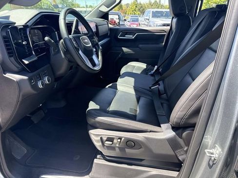 Used 2025 GMC Sierra 1500 SLT AWD/4WD image 20