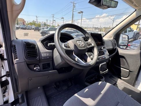 Used 2024 RAM ProMaster 3500 w/ Delivery Van Package FWD image 19