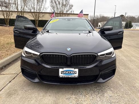 Used 2018 BMW 530i xDrive image 9