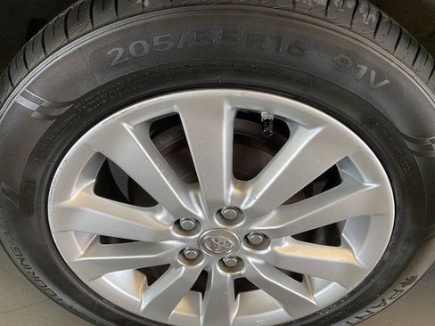 Used 2010 Toyota Corolla XLE FWD image 8