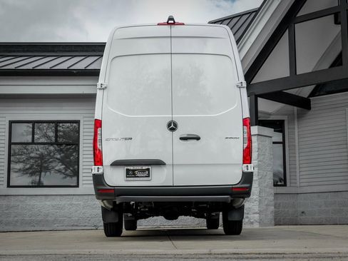 New 2026 Mercedes-Benz Sprinter 2500 image 8